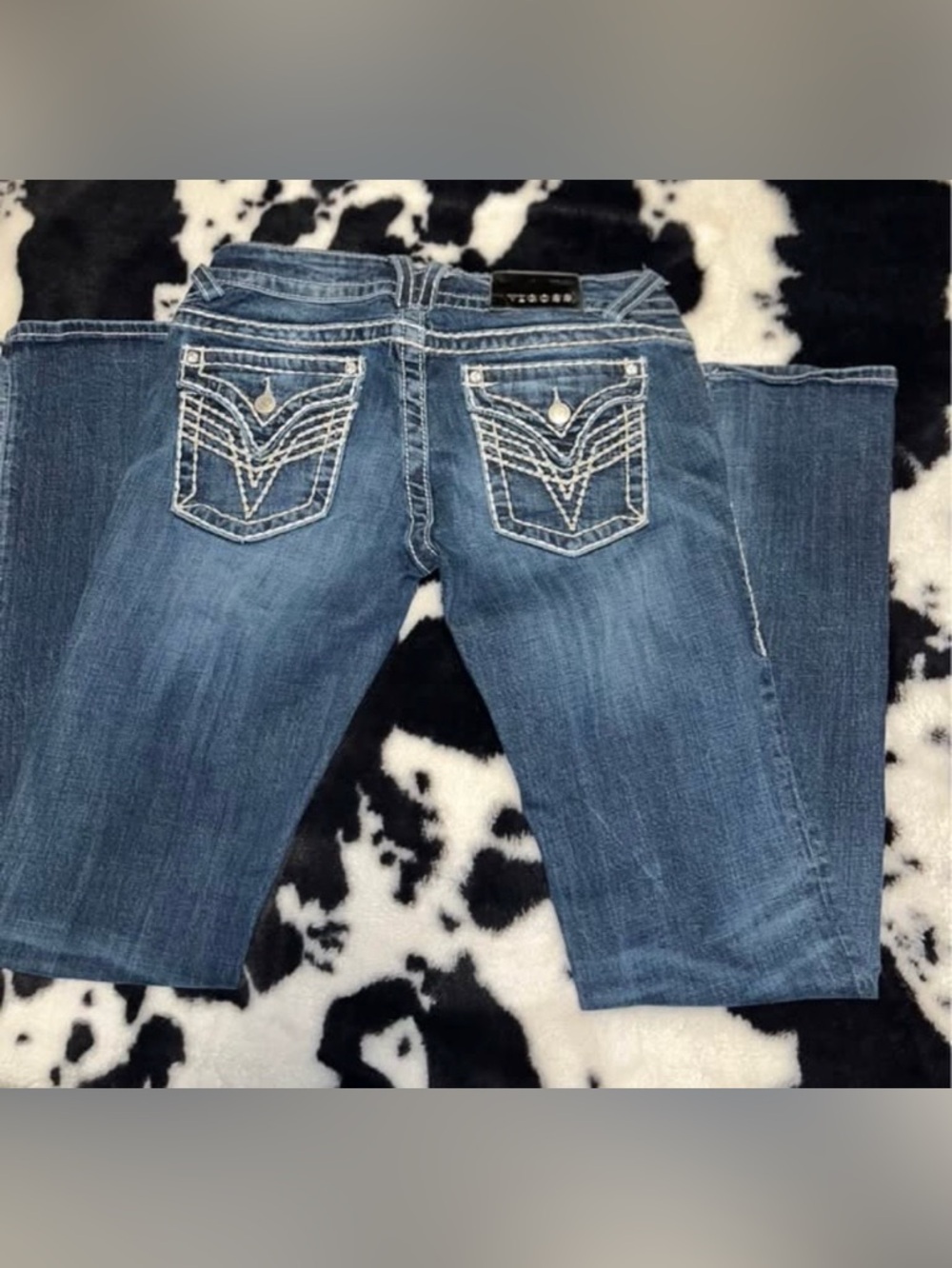 Vigoss Women's Blue Bootcut Jeans with Embroidered Back Pockets